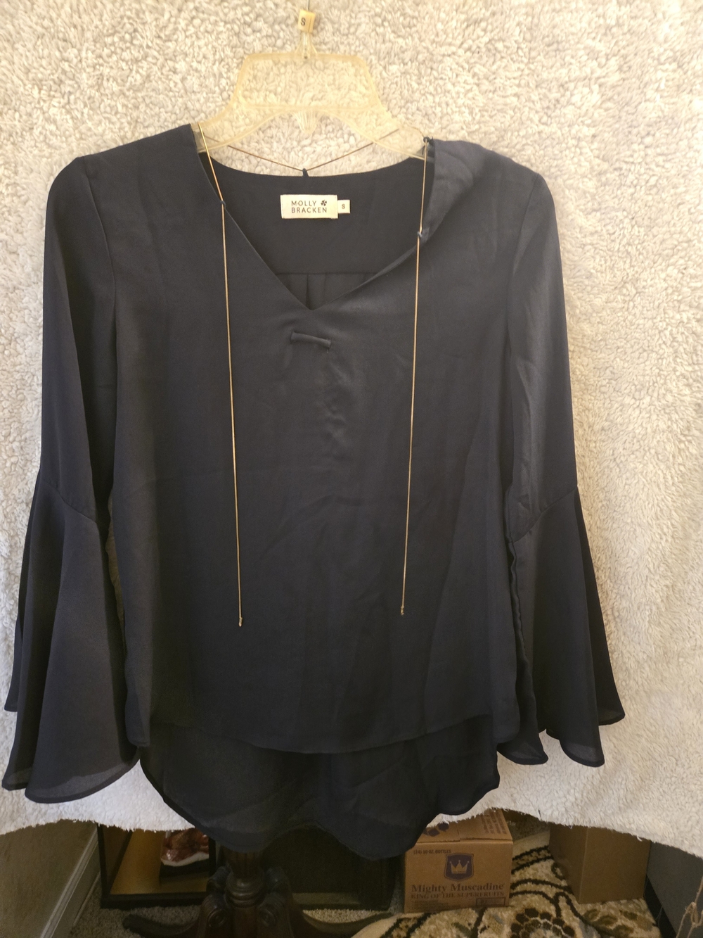 Molly Bracken Navy V-Neck Bell Sleeve Blousew/goldtone Necklace